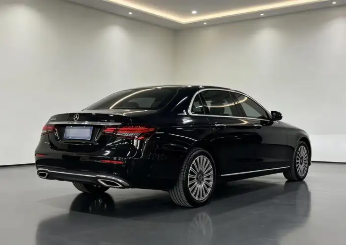 Mercedes-Benz E-Class 2023 Model Facelift E 300 L Luxury Model sedan – фото 6