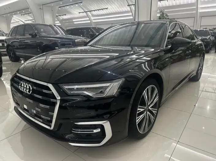Audi A6L 2023 Model 55 TFSI quattro Exclusive Dynamic Model – фото 1