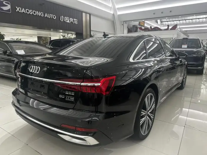 Audi A6L 2023 Model 55 TFSI quattro Exclusive Dynamic Model – фото 5