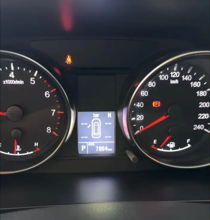 Haval M6 2023 Model PLUS 1.5T DCT Luxury Smart Connect Model – фото 9