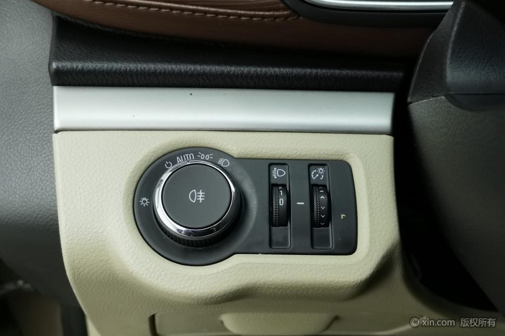 Buick GL8 2018 28T Luxury China VI – фото 16