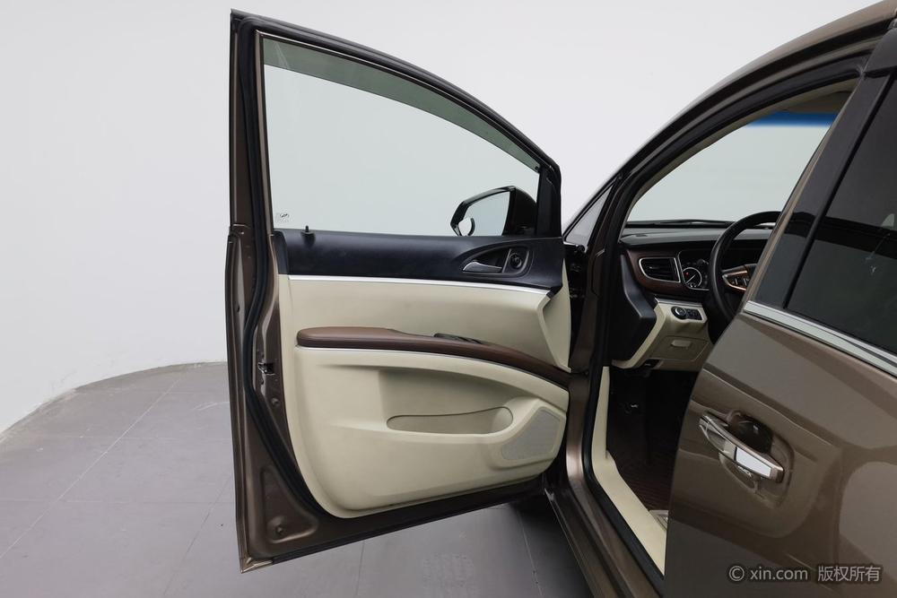 Buick GL8 2018 28T Luxury China VI – фото 21