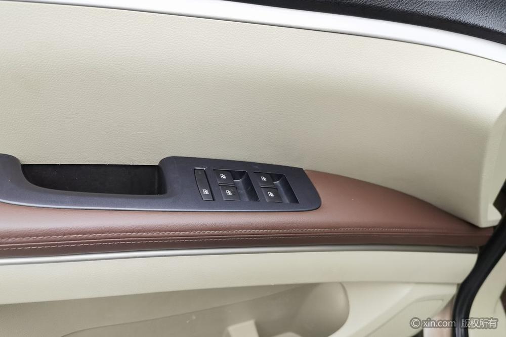 Buick GL8 2018 28T Luxury China VI – фото 22
