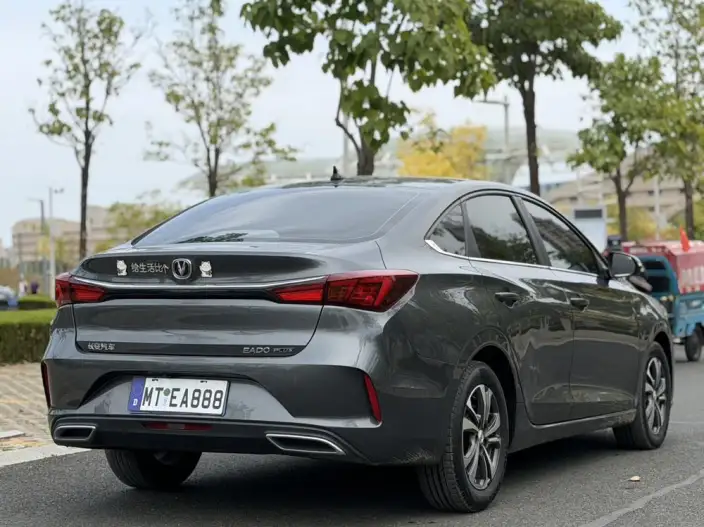 Changan Eado 2022 Model PLUS 1.6L GDI CVT Luxury Model – фото 6