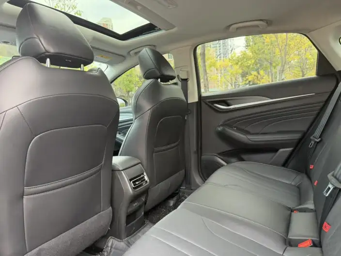 Changan Eado 2022 Model PLUS 1.6L GDI CVT Luxury Model – фото 9