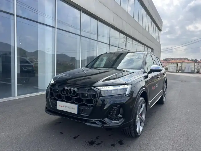AUDI SQ7 2024 Model 4.0 TFSI – фото 1