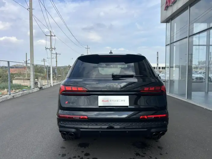 AUDI SQ7 2024 Model 4.0 TFSI – фото 5