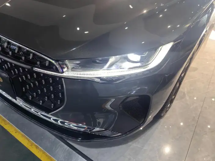 Lincoln Z 2022 Model Facelift i Xiang Zunya Edition – фото 5