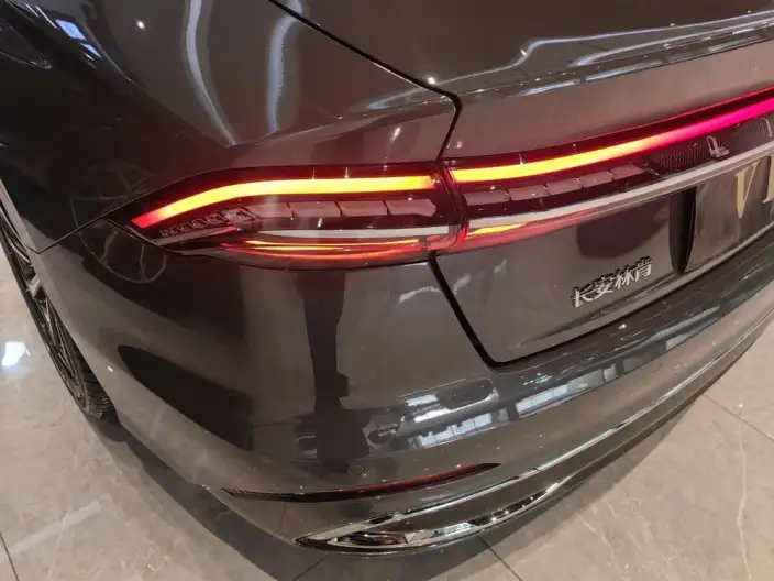 Lincoln Z 2022 Model Facelift i Xiang Zunya Edition – фото 6