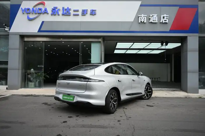 IM LS6 2027 Model EV Pro Max – фото 5
