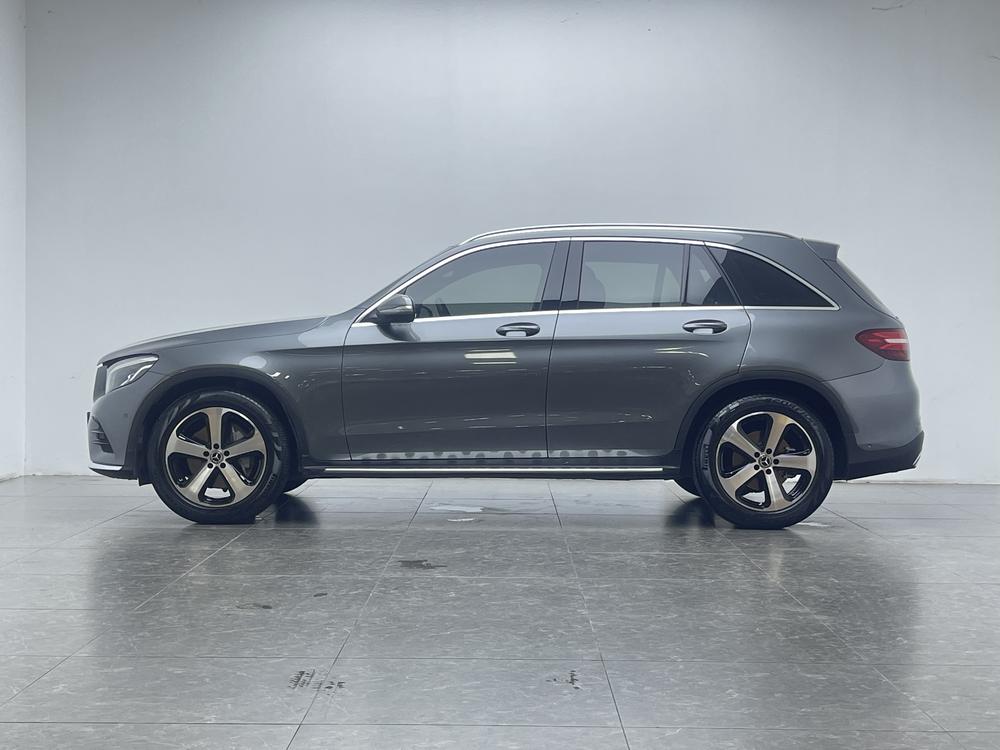Mercedes-Benz GLC 2017 GLC 260 4MATIC Luxury
