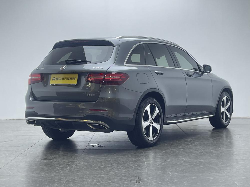 Mercedes-Benz GLC 2017 GLC 260 4MATIC Luxury – фото 7
