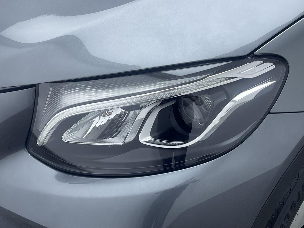 Mercedes-Benz GLC 2017 GLC 260 4MATIC Luxury – фото 12