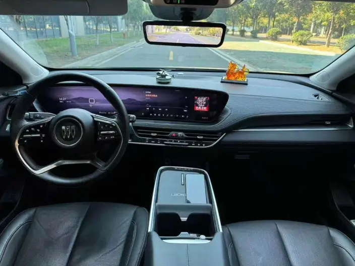 Buick LaCrosse 2024 Model 28T Automatic Yue Zun Edition – фото 9