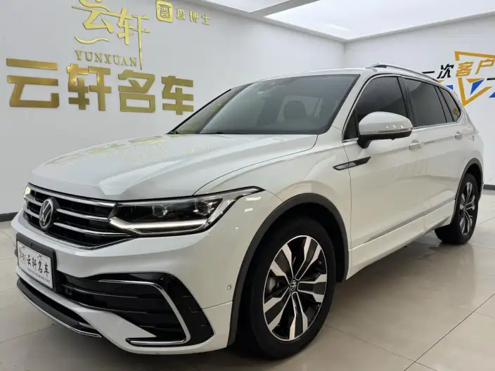 Volkswagen Tiguan L 2023 Model 330TSI 2WD R-Line Enjoy the version more – фото 1
