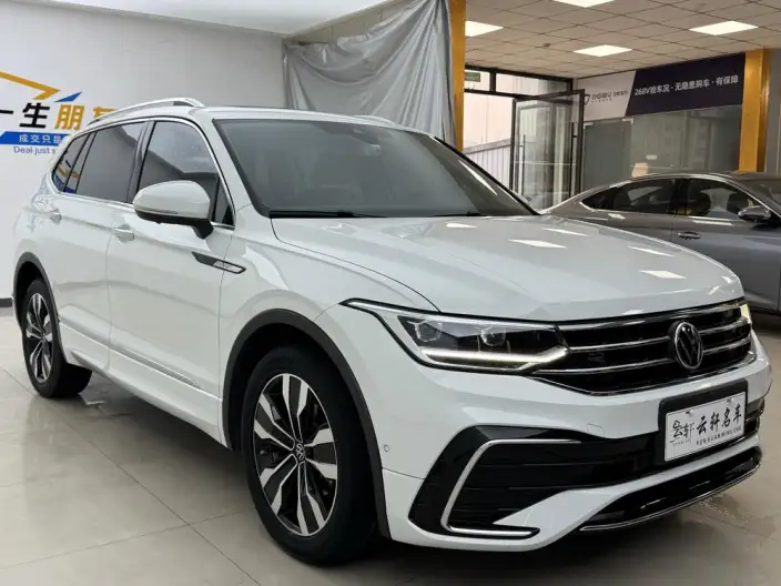 Volkswagen Tiguan L 2023 Model 330TSI 2WD R-Line Enjoy the version more – фото 3