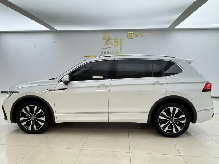 Volkswagen Tiguan L 2023 Model 330TSI 2WD R-Line Enjoy the version more – фото 4