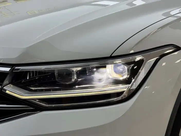 Volkswagen Tiguan L 2023 Model 330TSI 2WD R-Line Enjoy the version more – фото 10
