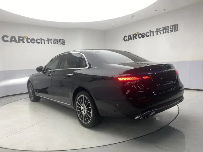 Mercedes-Benz E-Class 2023 Model Facelift E 260 L sedan – фото 5