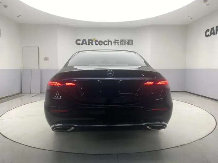 Mercedes-Benz E-Class 2023 Model Facelift E 260 L sedan – фото 6