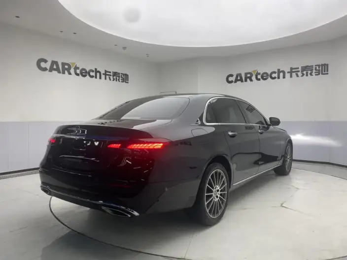 Mercedes-Benz E-Class 2023 Model Facelift E 260 L sedan – фото 7