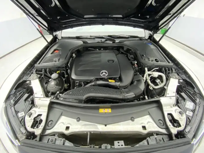 Mercedes-Benz E-Class 2023 Model Facelift E 260 L sedan – фото 10