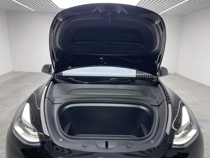 Model Y 2023 Model Rear-wheel drive version – фото 10