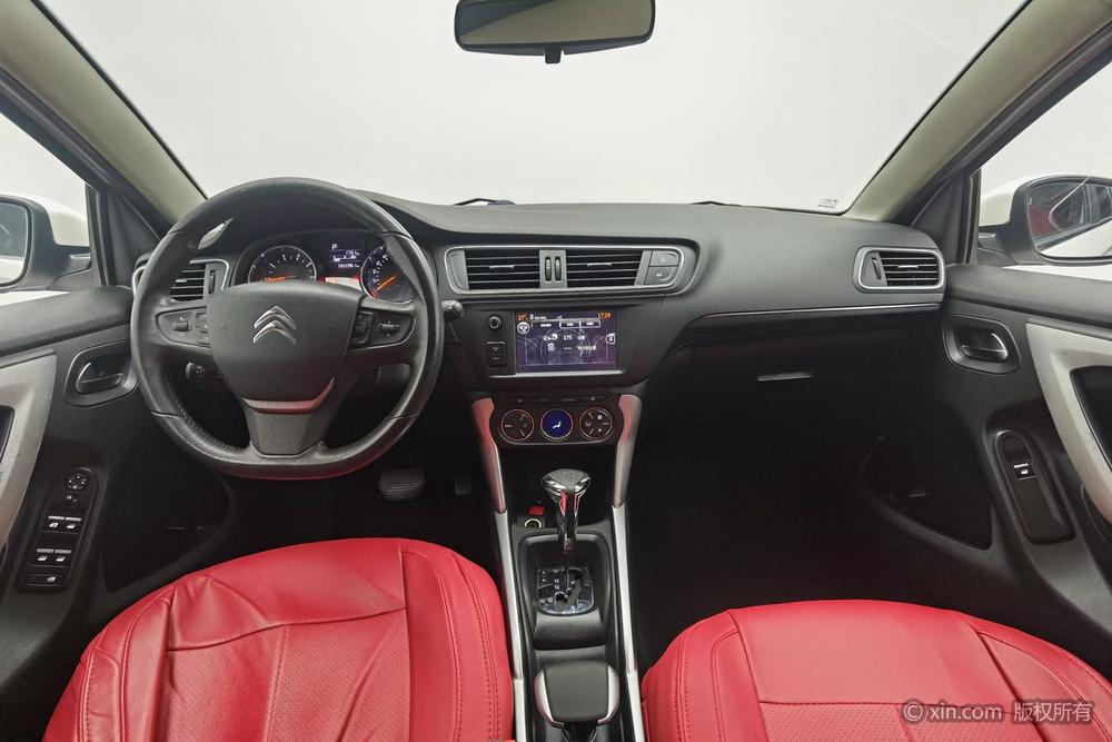 Citroën C3-XR 2015 модификация 1.6L автоматическое Intelligent – фото 12
