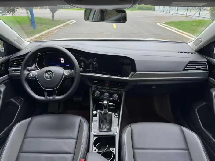 Volkswagen Sagitar 2021 Model 280TSI DSG Flagship Zhilian Edition – фото 7