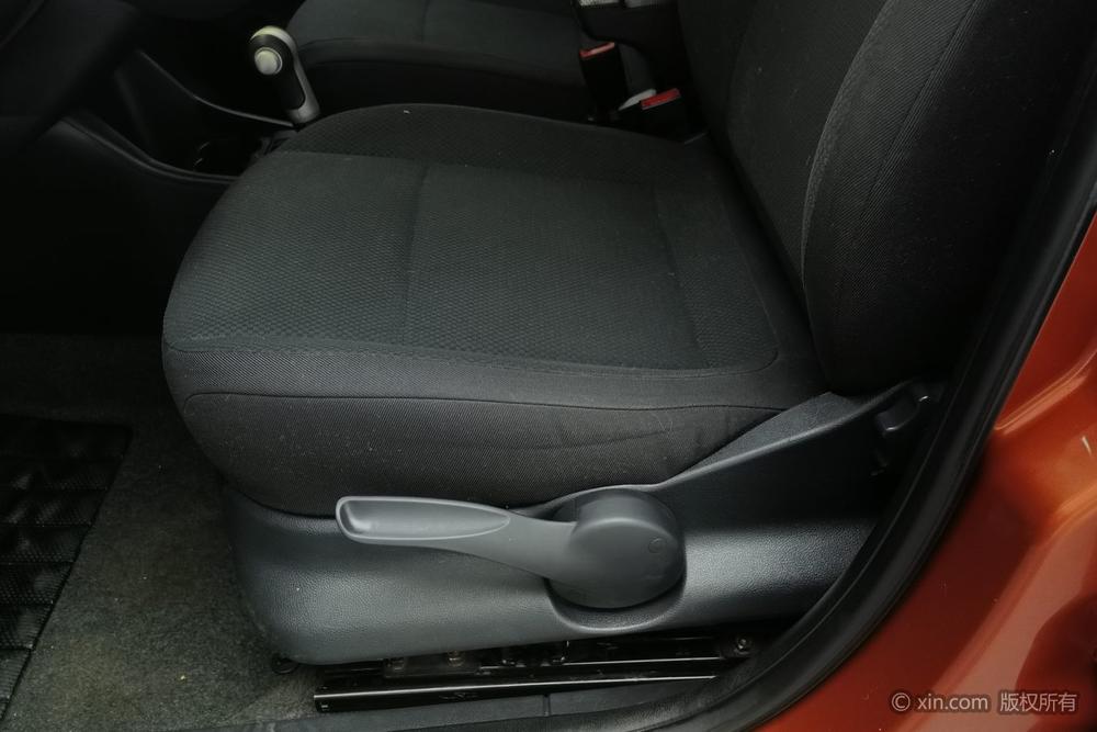 Skoda Fabia 2009 модификация 1.4L автоматическое Jingling Edition – фото 18