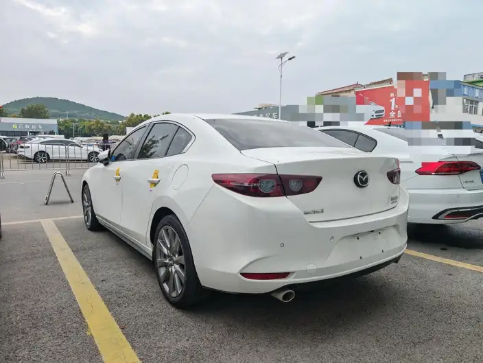 Mazda3 Axela 2020 Model 2.0L Automatic Zhi Ya Edition – фото 4