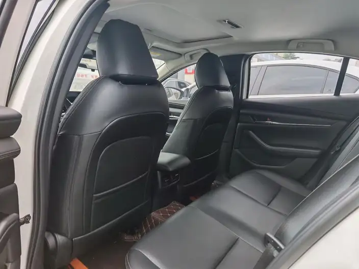 Mazda3 Axela 2020 Model 2.0L Automatic Zhi Ya Edition – фото 10