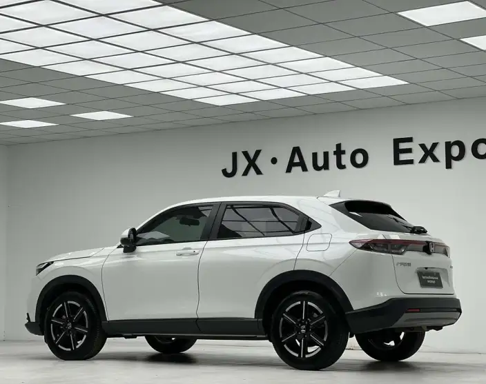 Honda Vezel 2023 Model 1.5L CVT Elite Edition – фото 5