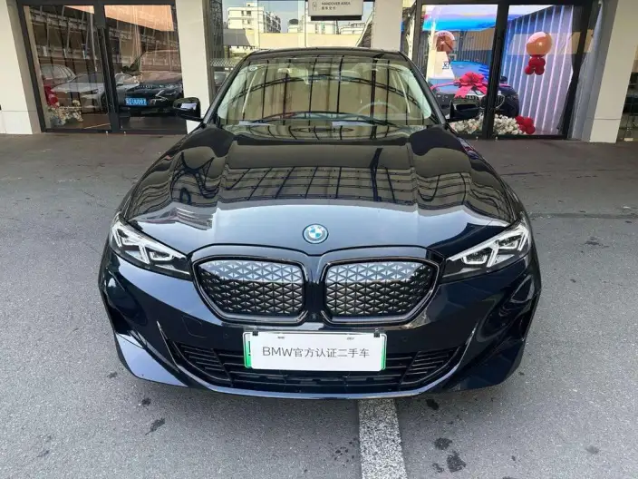BMW i3 2026 Model Facelift eDrive40L Night Set – фото 2