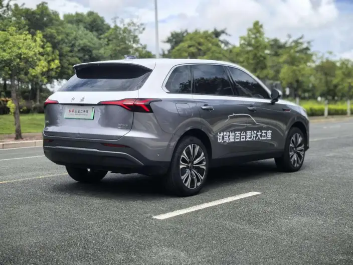 HONGQI HS6 PHEV 2026 Model 220 4WD Smart Hybrid Edition – фото 7