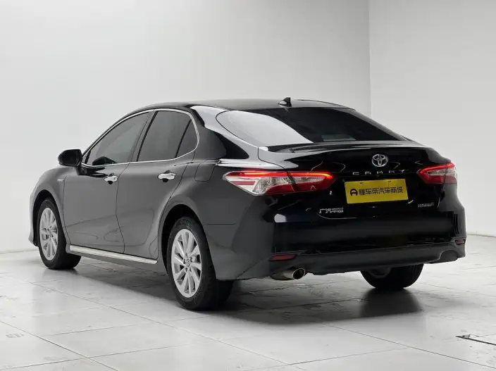 Toyota Camry 2021 Model Hybrid 2.5HGVP Leading version – фото 5