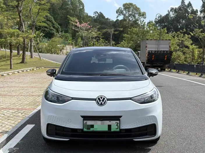 Volkswagen ID.3 2023 Model L Class Model Pure Smart Edition – фото 2