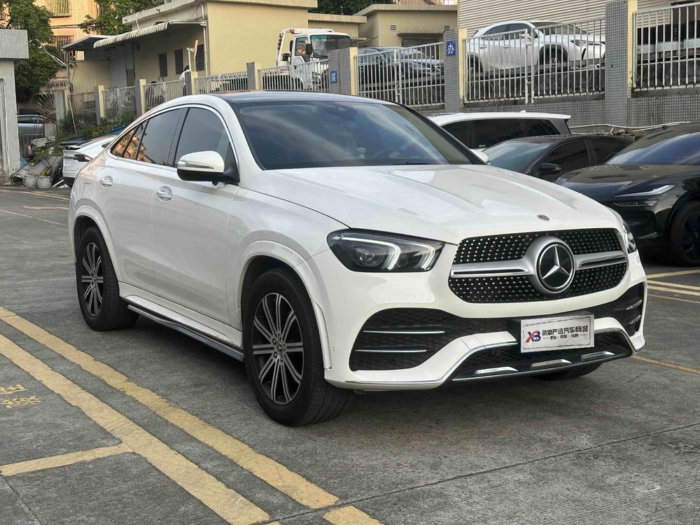 Mercedes-Benz GLE Coupe 2023 GLE 350 4MATIC Coupe Внедорожник Style