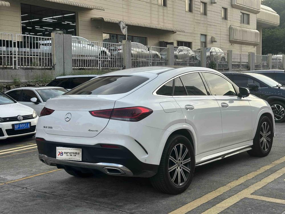 Mercedes-Benz GLE Coupe 2023 GLE 350 4MATIC Coupe Внедорожник Style – фото 6