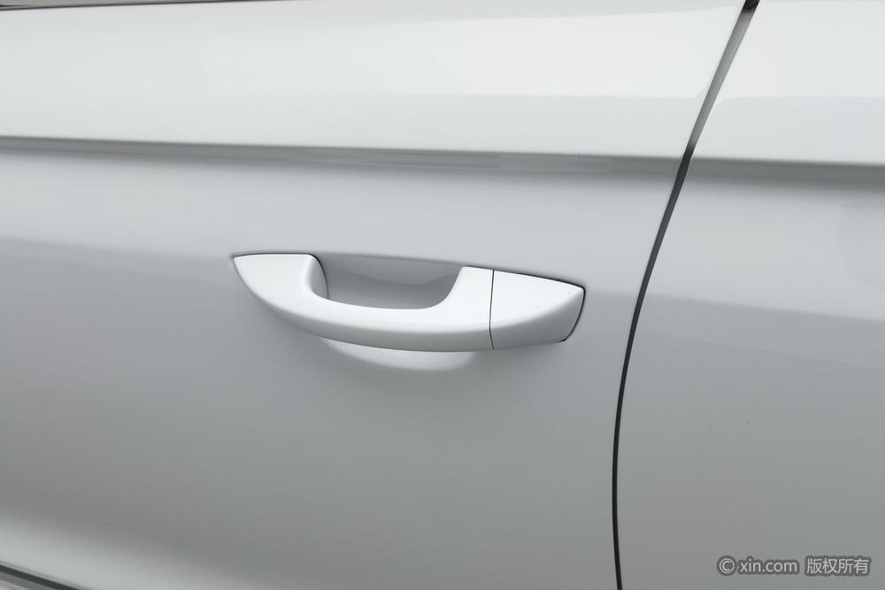 Volkswagen Bora 2018 модификация 1.5L Manual Com f ort – фото 8