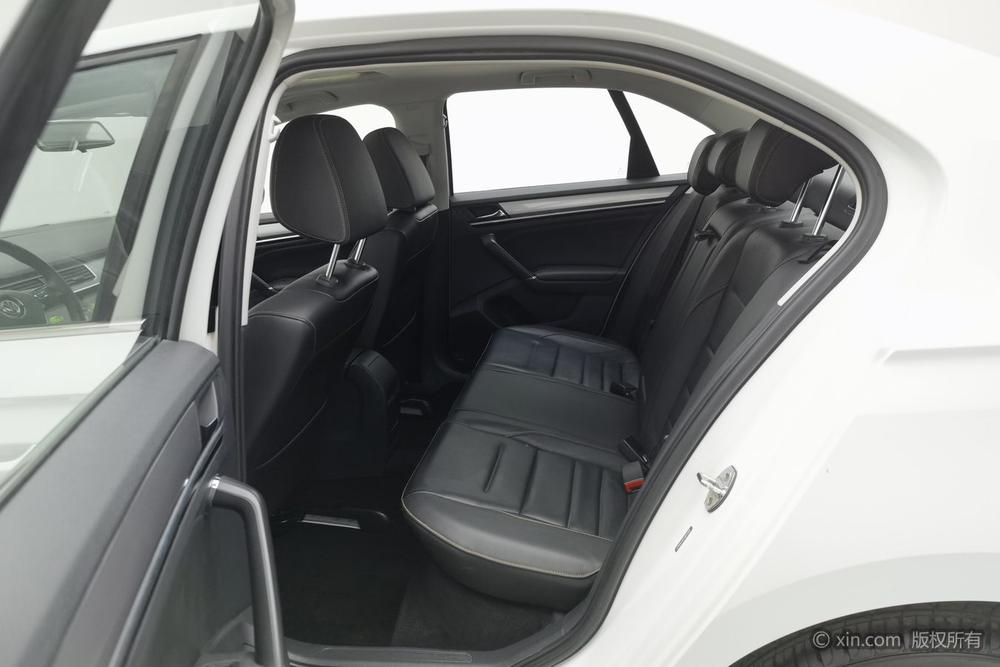 Volkswagen Bora 2018 модификация 1.5L Manual Com f ort – фото 19