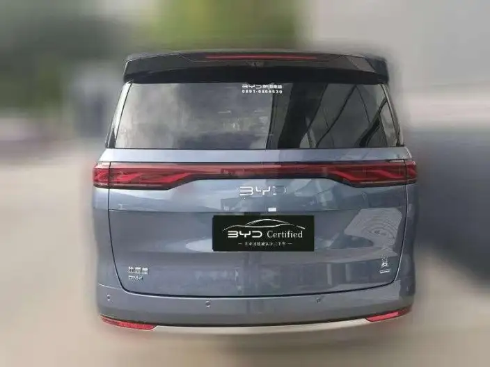 Xia 2025 Model DM-i 180KM Excellence Model – фото 3