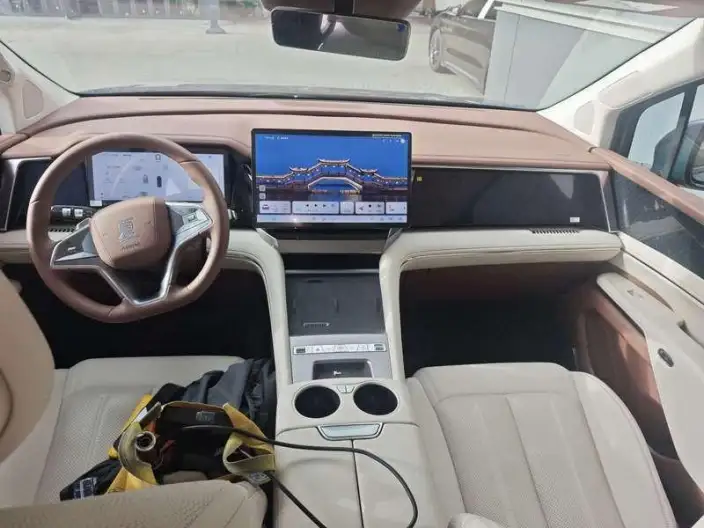 Xia 2025 Model DM-i 180KM Excellence Model – фото 6