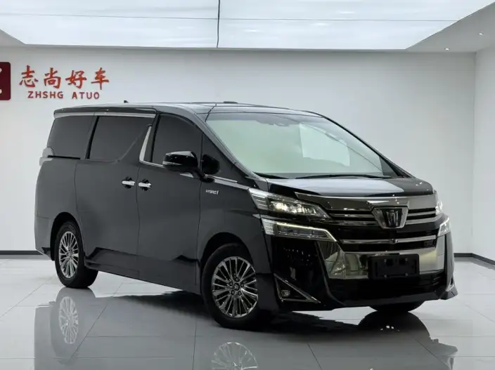 Vellfire 2021 Model Toyota Crown Hybrid 2.5L HV Deluxe Edition – фото 3