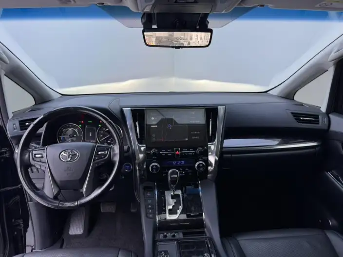 Vellfire 2021 Model Toyota Crown Hybrid 2.5L HV Deluxe Edition – фото 8