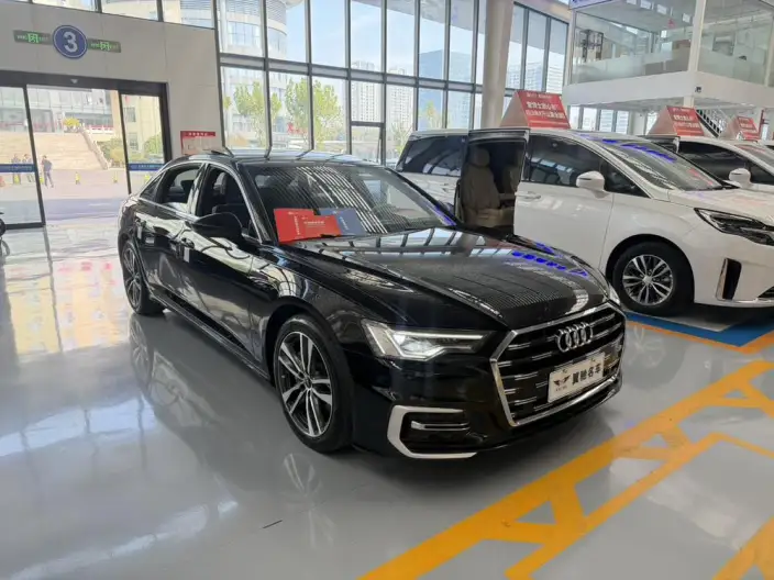 Audi A6L 2023 Model 40 TFSI Luxury Dynamic Model – фото 3
