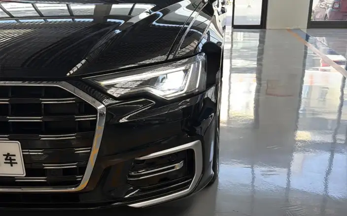 Audi A6L 2023 Model 40 TFSI Luxury Dynamic Model – фото 6