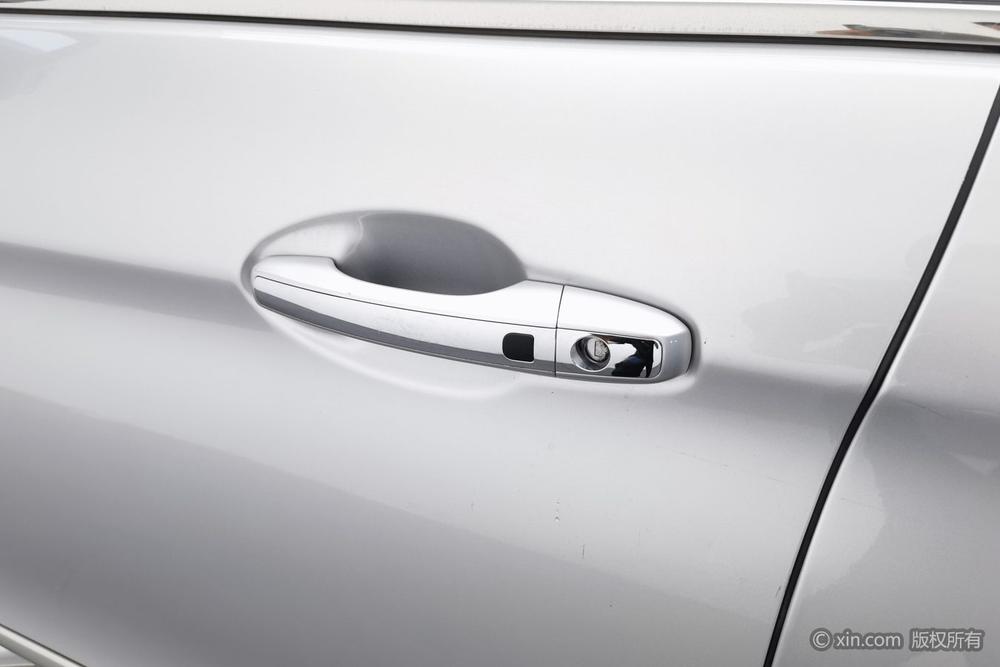 Haval H9 2016 модификация 2.0T 4WD Luxury 7 seat – фото 9