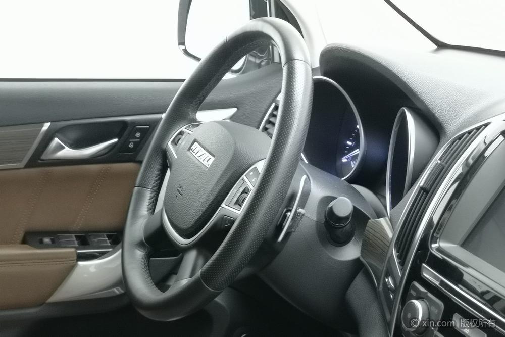 Haval H9 2016 модификация 2.0T 4WD Luxury 7 seat – фото 13