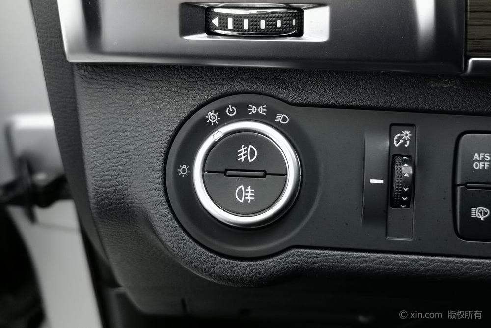 Haval H9 2016 модификация 2.0T 4WD Luxury 7 seat – фото 17